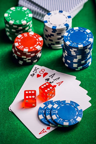 American Roulette wheel layout with 38 numbers